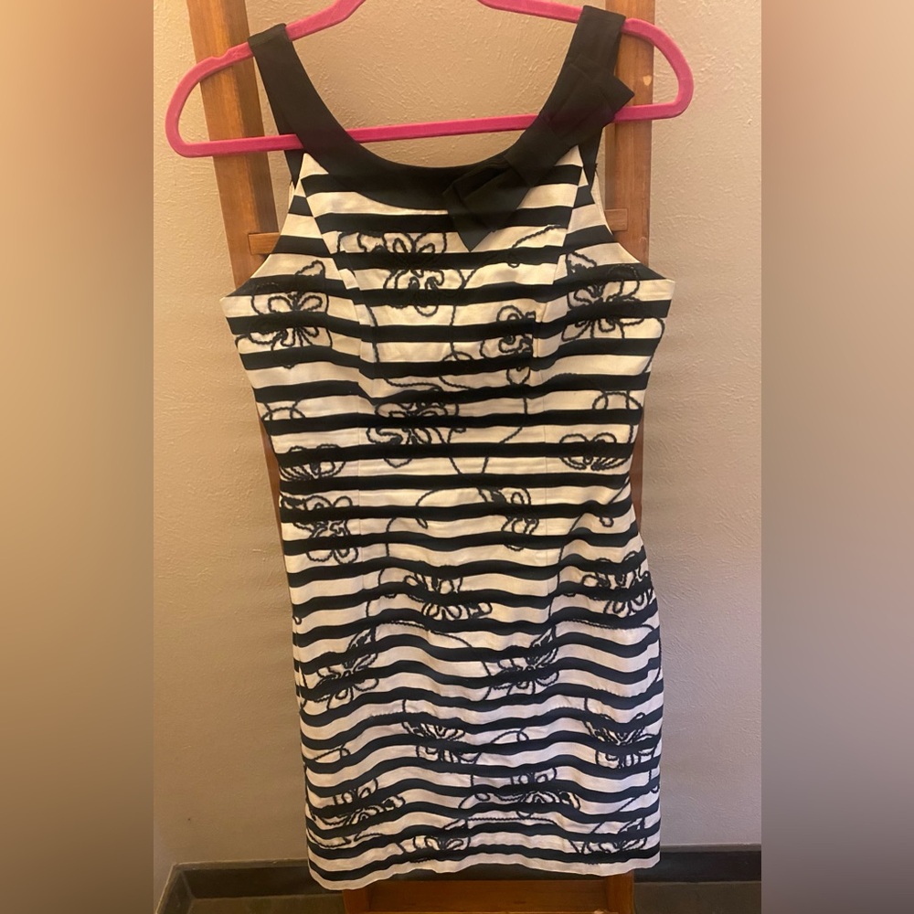 Lilly Pulitzer Pink and Cream Tag